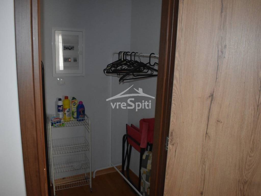 ΑΠΟΘΗΚΗ ΕΝΤΟΣ ΟΙΚΙΑΣ