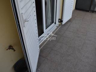 ΜΠΑΛΚΟΝΙ ΚΑΘΙΣΤΙΚΟΥ