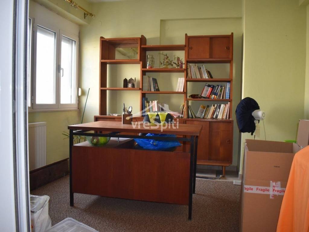 ΓΡΑΦΕΙΟ -ΕΠΙΚΟΙΝΩΝΙΑ ΜΕ 2ο ΥΠΝΟΔΩΜΑΤΙΟ