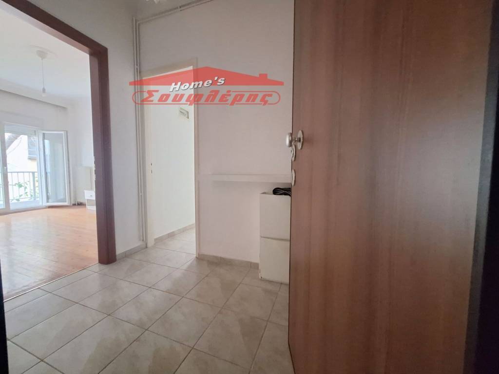 ΧΩΛ-ΘΩΡΑΚΙΣΜΕΝΗ ΠΟΡΤΑ