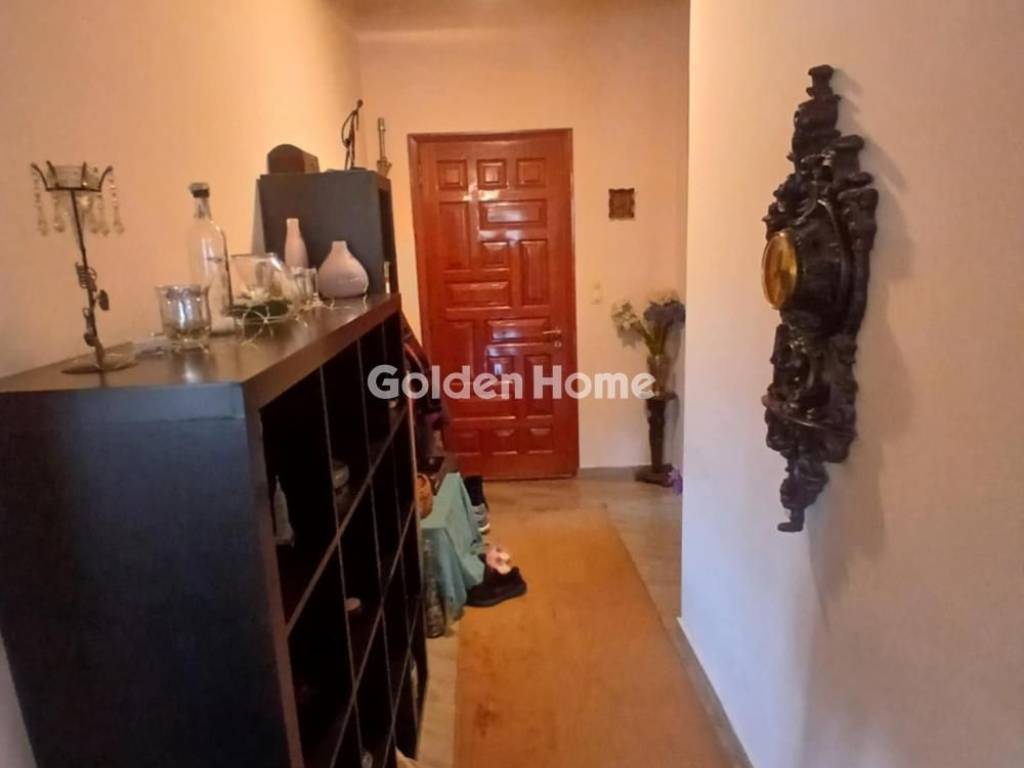 Χολ - Διάδρομος