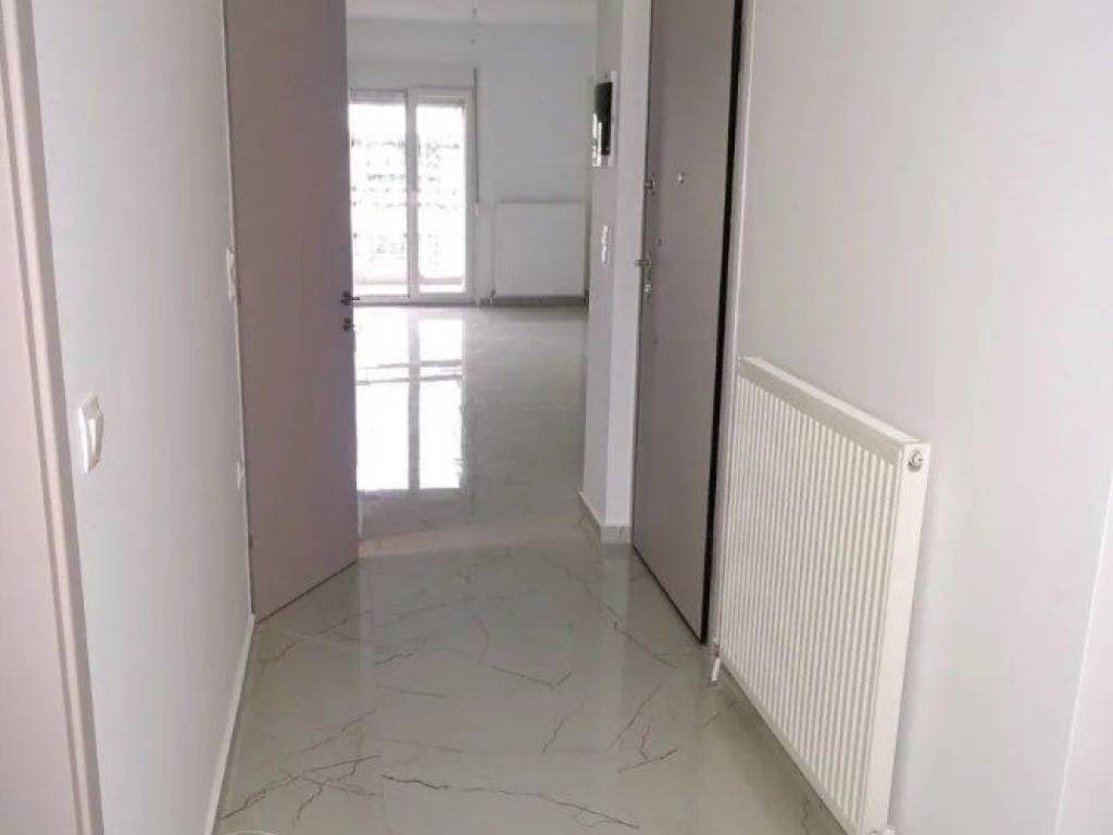 Forumland Real Estate, Διάδρομος