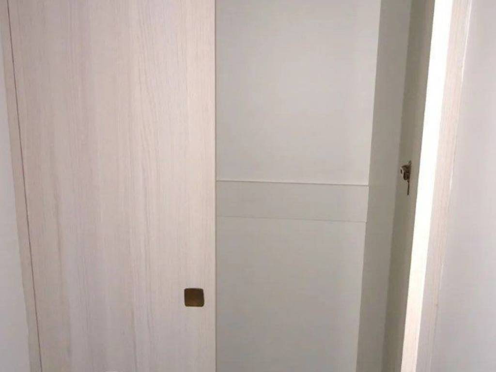 Forumland Real Estate, Ντουλάπες