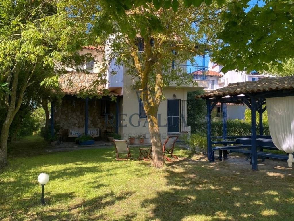 Θέα από μπαλκόνι