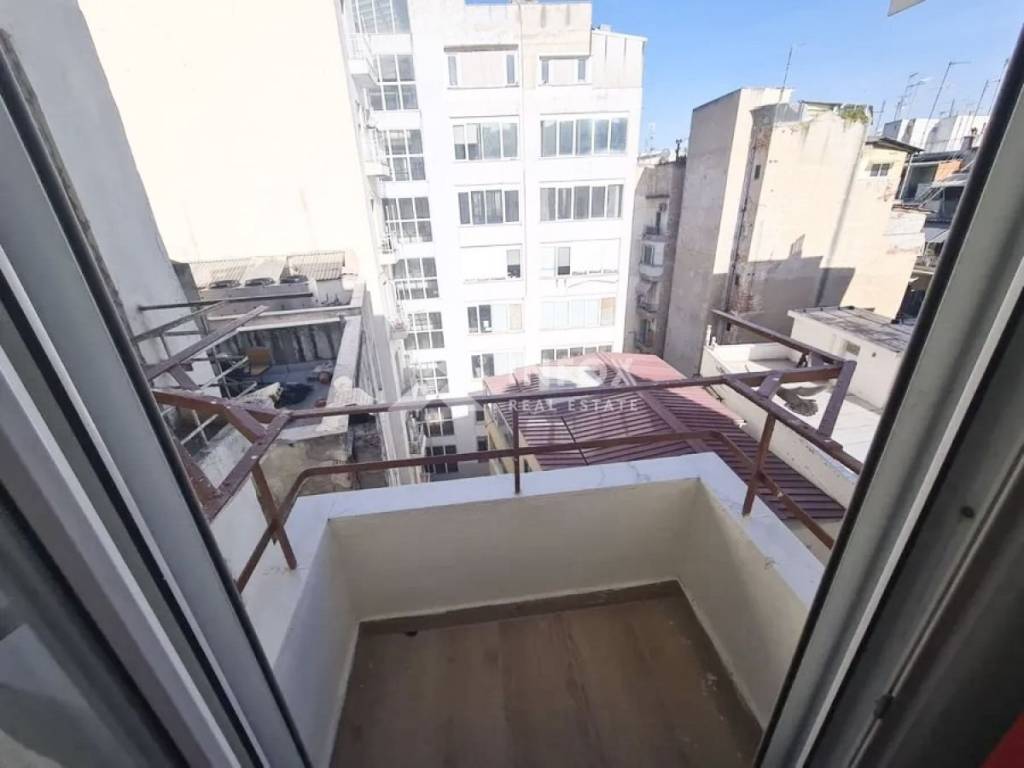 Θέα από μπαλκόνι