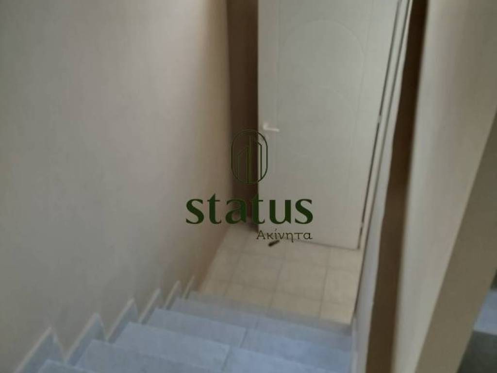 Εσωτερικη σκάλα