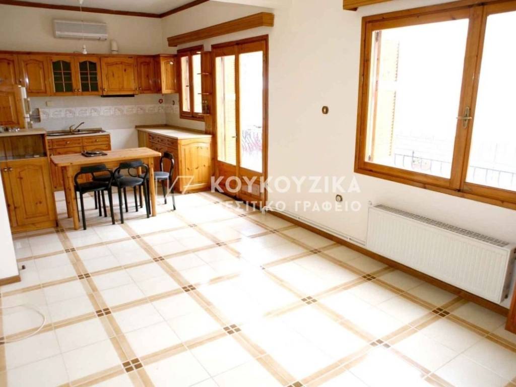 Σαλοκουζίνα