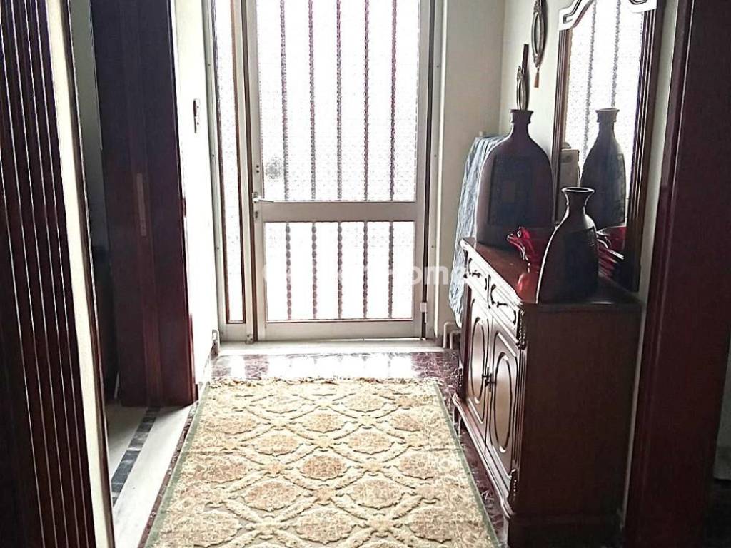 Χολ - Διάδρομος