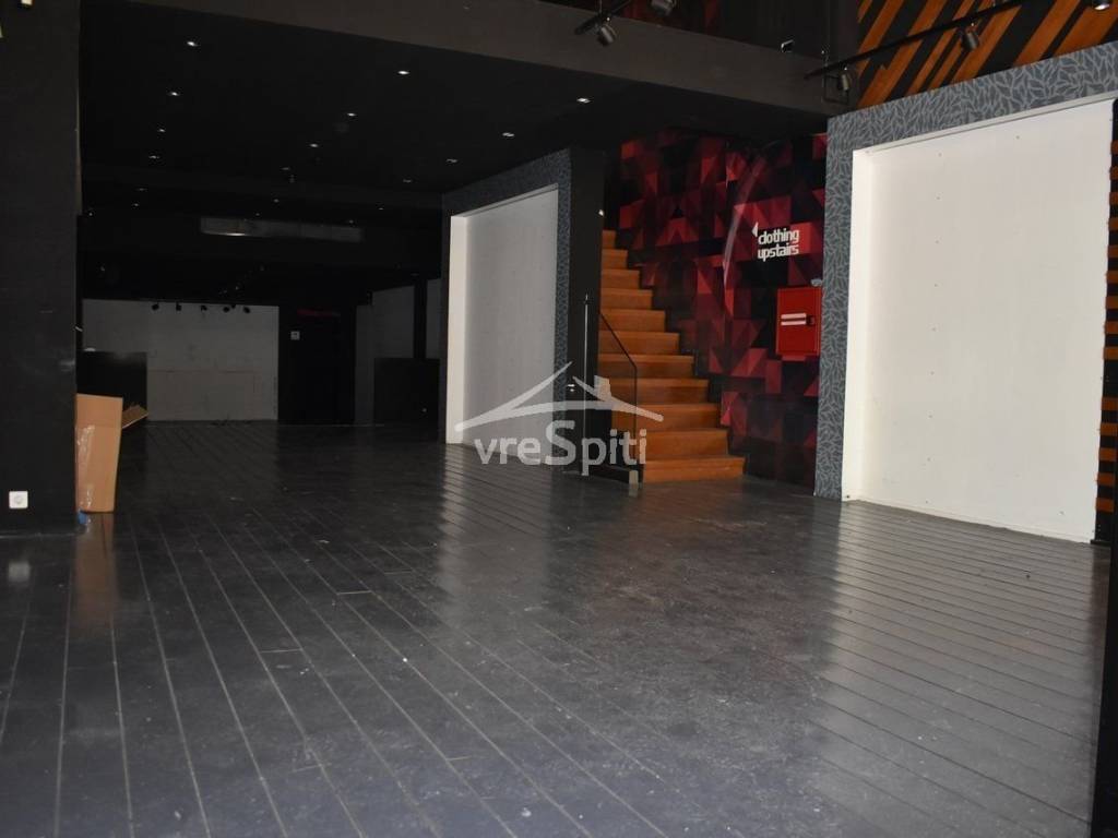 ΙΣΟΓΕΙΟ - ΕΣΩΤΕΡΙΚΗ ΑΠΟΨΗ ΤΟΥ ΚΑΤΑΣΤΗΜΑΤΟΣ