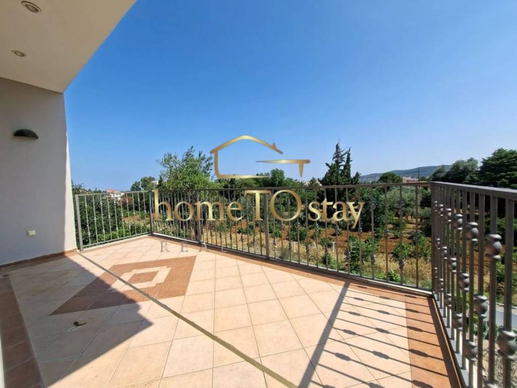 Θέα από μπαλκόνι