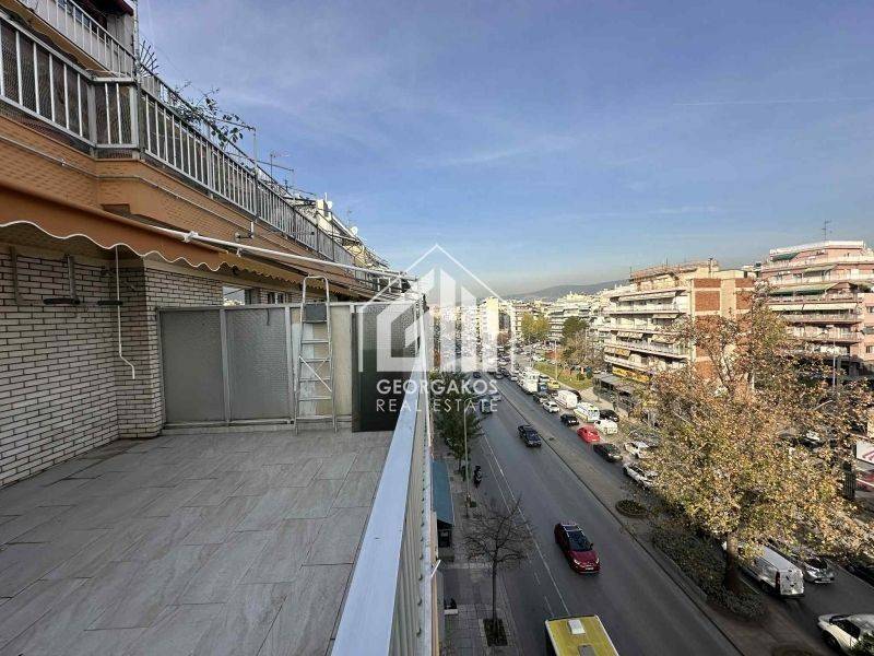 Θέα από μπαλκόνι