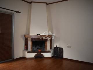 ΚΑΘΙΣΤΙΚΟ ΜΕ ΤΖΑΚΙ