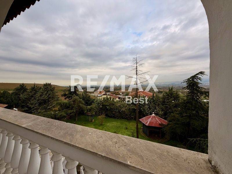 Θέα από μπαλκόνι