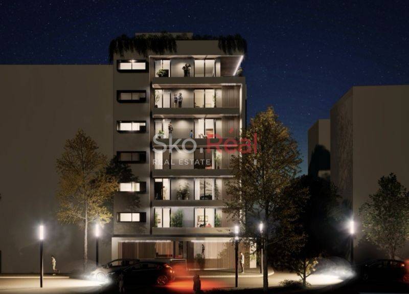 ΦΩΤΟΡΕΑΛΙΣΤΙΚΑ