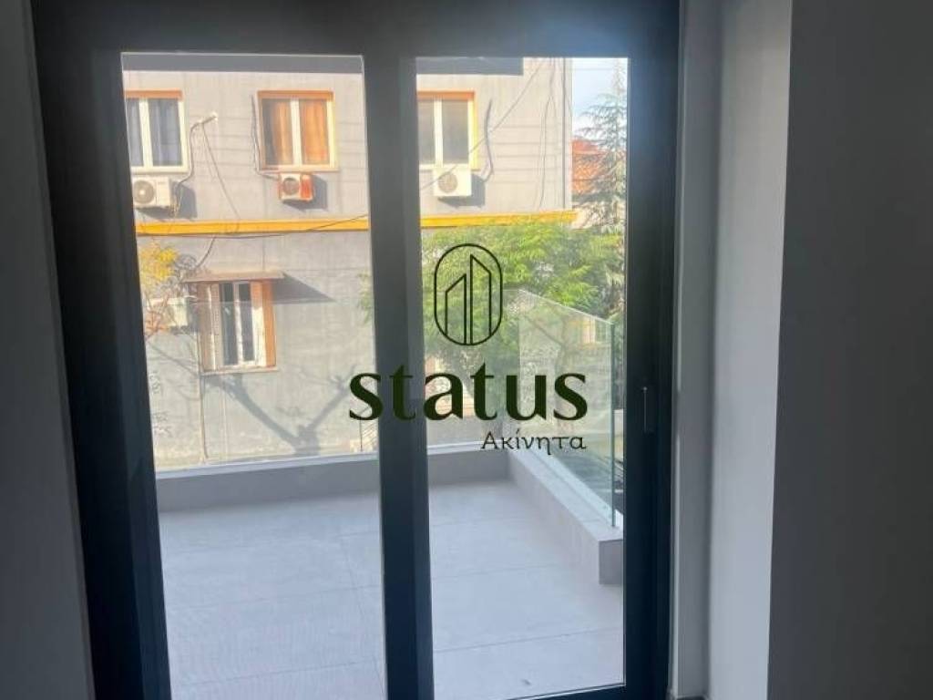 Μπαλκονόπορτα