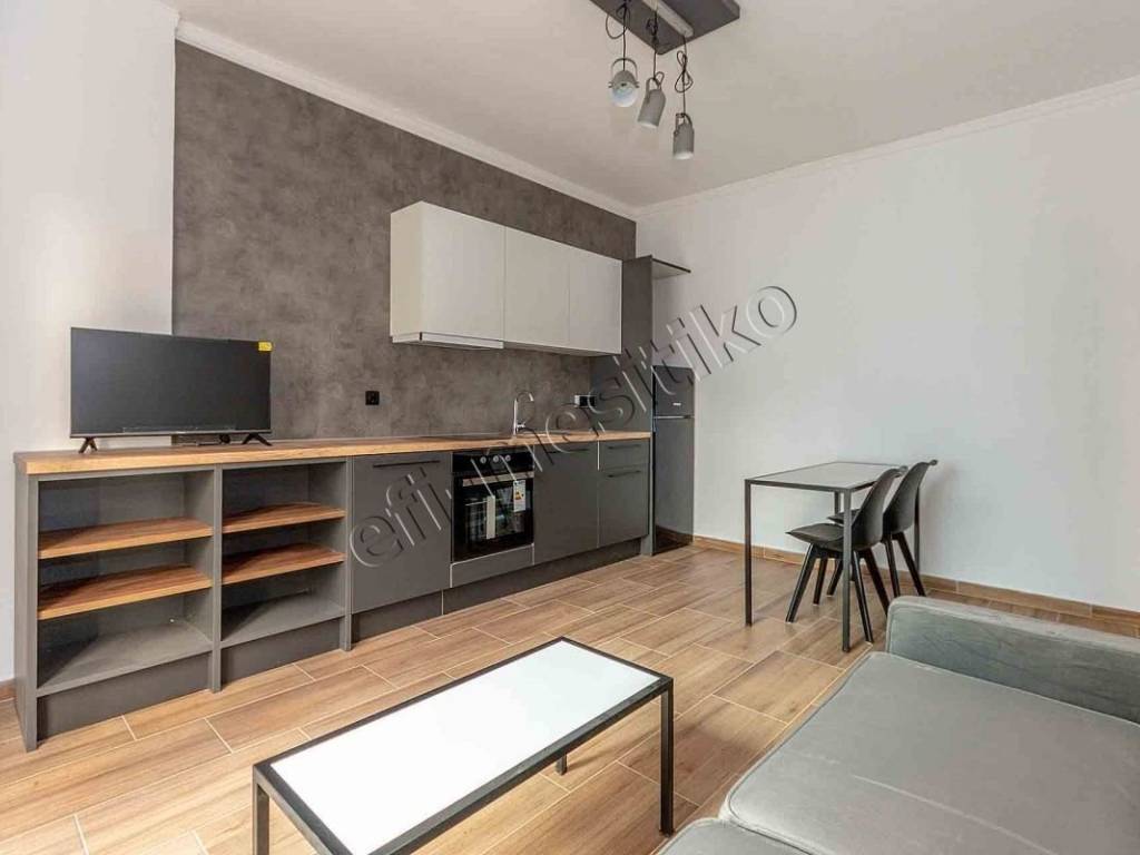 Σαλοκουζίνα