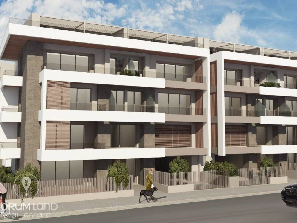 Forumland Real Estate, Εξωτερική Όψη