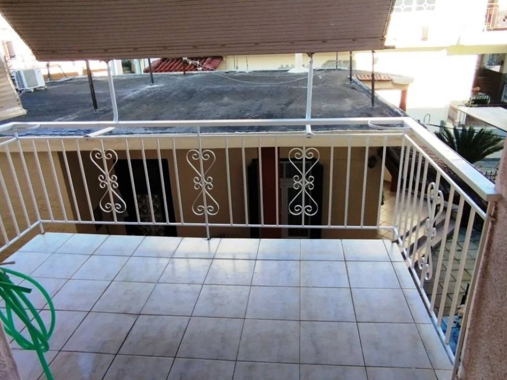 Η πίσω βεράντα