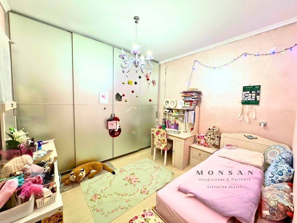 Β' ΥΠΝΟΔΩΜΑΤΙΟ ΜΕ ΕΝΤΟΙΧΙΣΜΕΝΗ ΝΤΟΥΛΑΠΑ