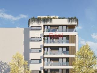 φωτορεαλιστικά