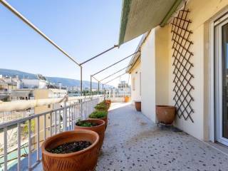 Θέα από μπαλκόνι