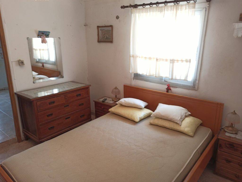 TO YPNODOMATIO TES MONOKATOIKIAS