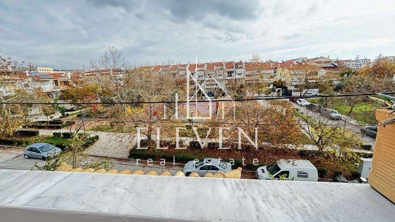 Θέα από μπαλκόνι