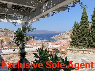 Stunning Hydra harbour views from north facing terrace