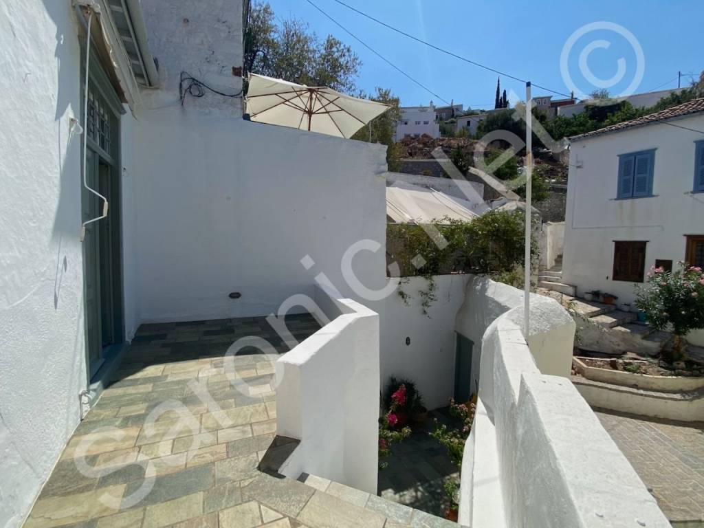 Top terrace, stairs down to entrance courtyard