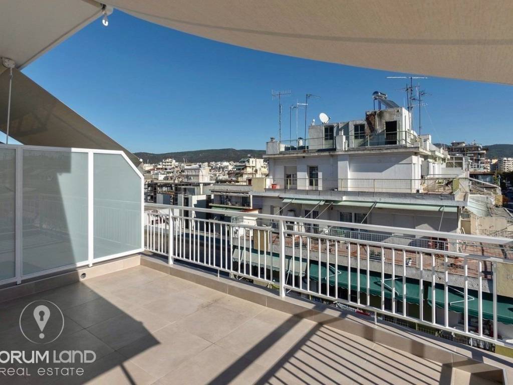 Forumland Real Estate, Βεράντες