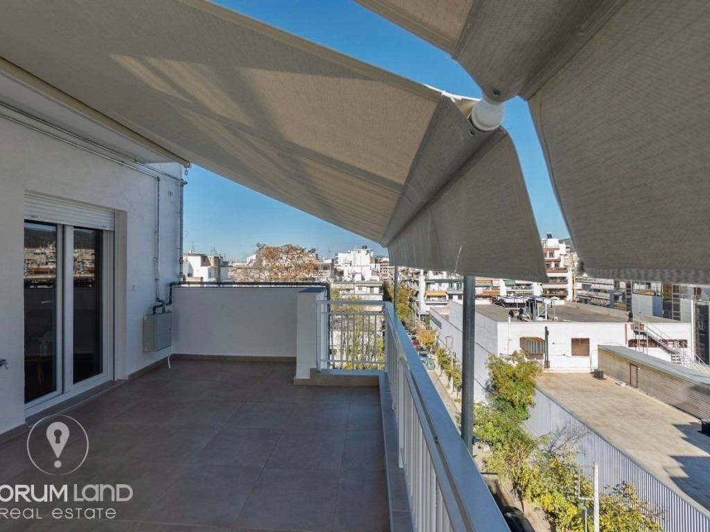 Forumland Real Estate, Βεράντες