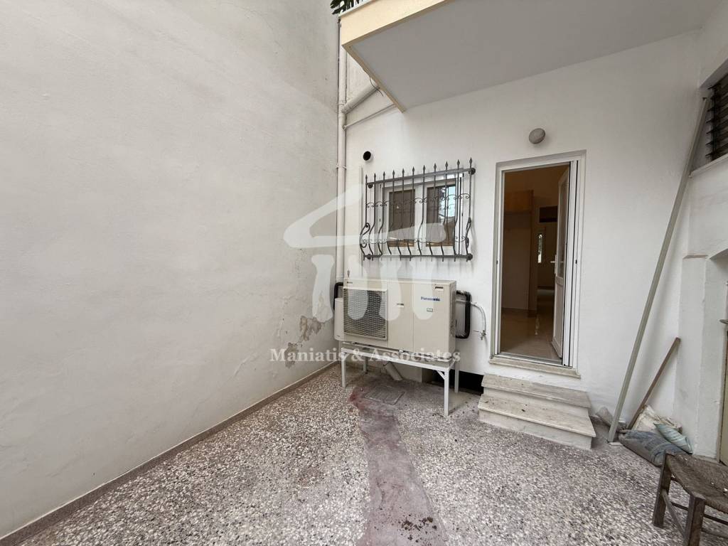 Εξωτερικοι χώροι