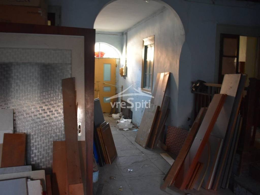 ΕΣΩΤΕΡΙΚΗ ΑΠΟΨΗ ΤΟΥ ΑΚΙΝΗΤΟΥ