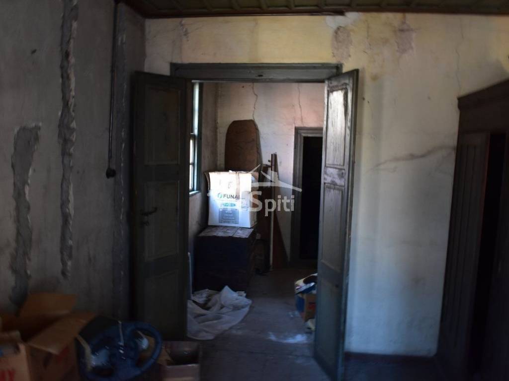 ΕΣΩΤΕΡΙΚΗ ΑΠΟΨΗ ΤΟΥ ΑΚΙΝΗΤΟΥ