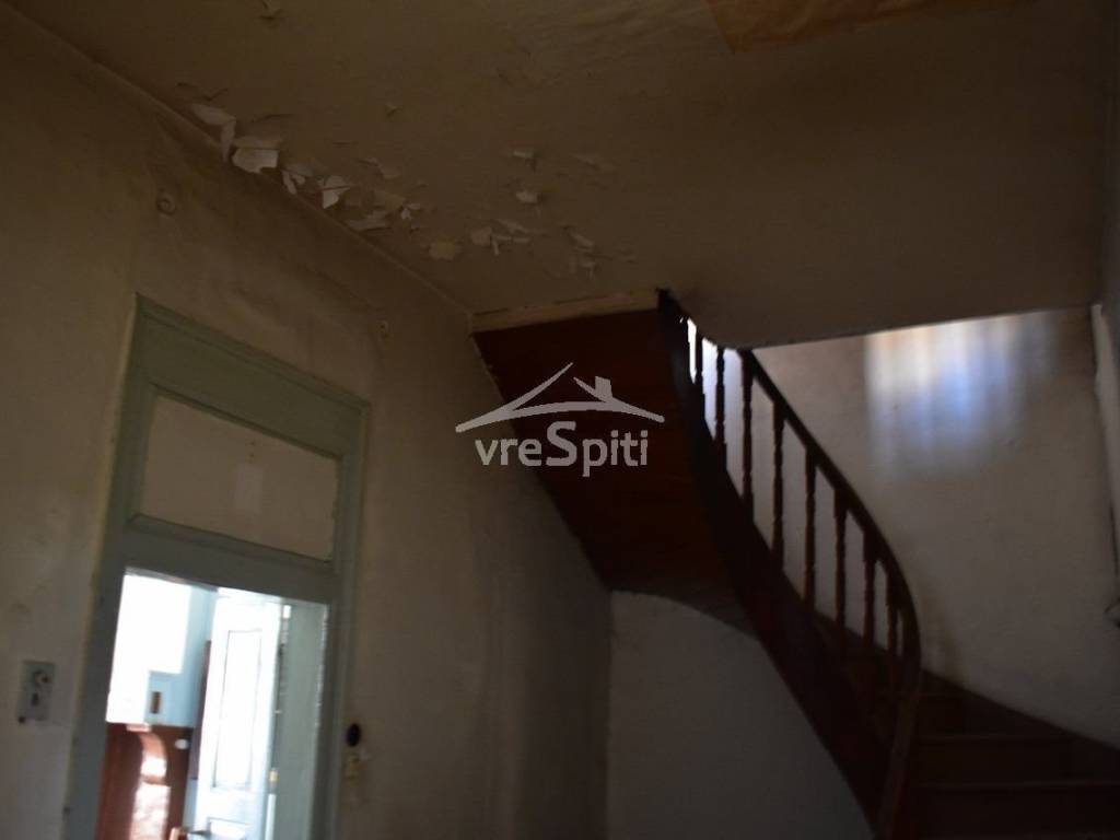 ΕΣΩΤΕΡΙΚΗ ΑΠΟΨΗ ΤΟΥ ΑΚΙΝΗΤΟΥ