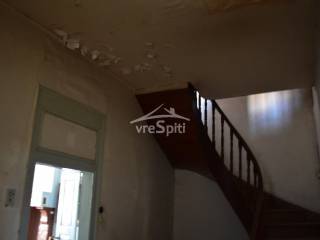 ΕΣΩΤΕΡΙΚΗ ΑΠΟΨΗ ΤΟΥ ΑΚΙΝΗΤΟΥ