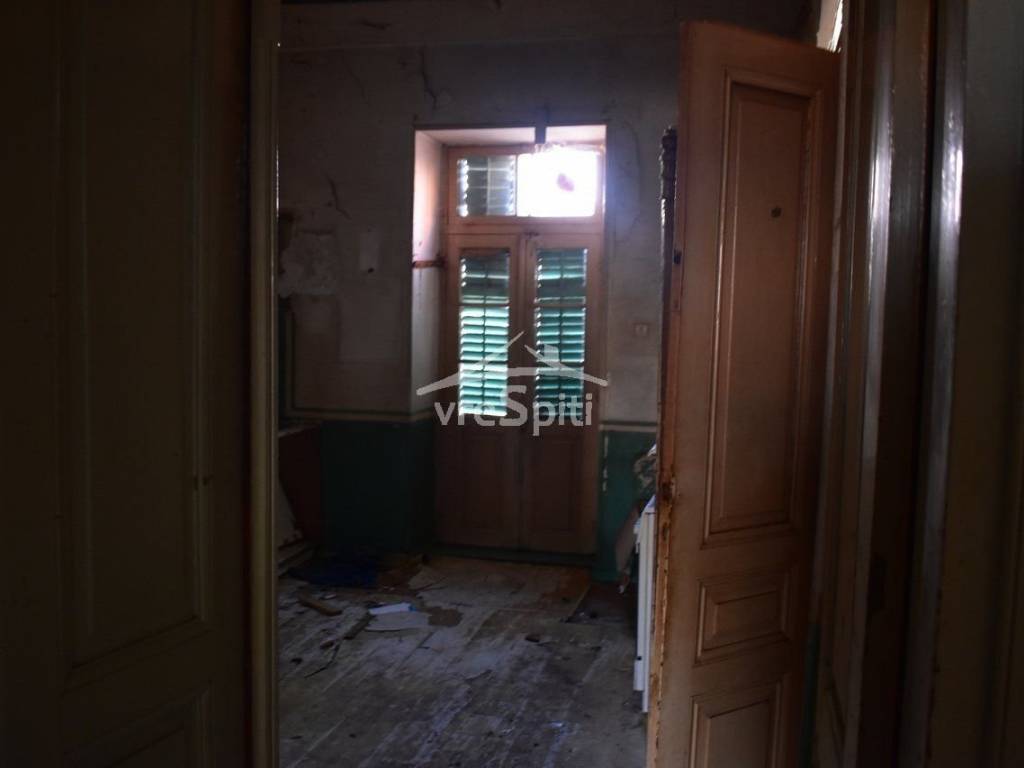 ΕΣΩΤΕΡΙΚΗ ΑΠΟΨΗ ΤΟΥ ΑΚΙΝΗΤΟΥ