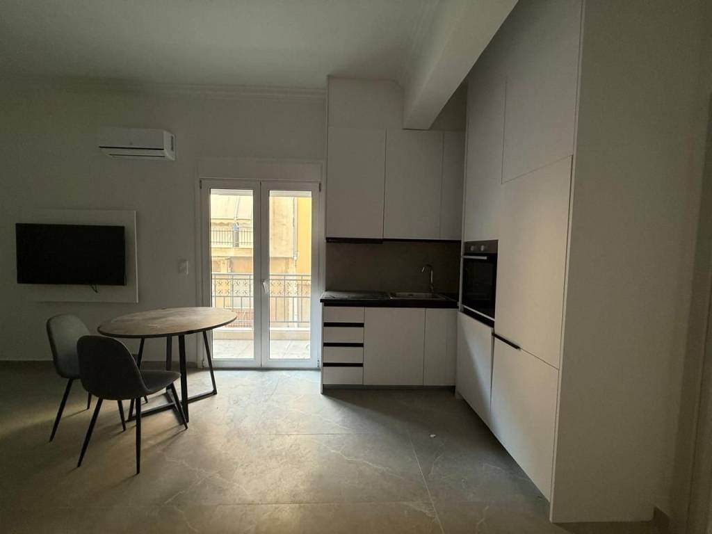 Trapezaria - Koyzina