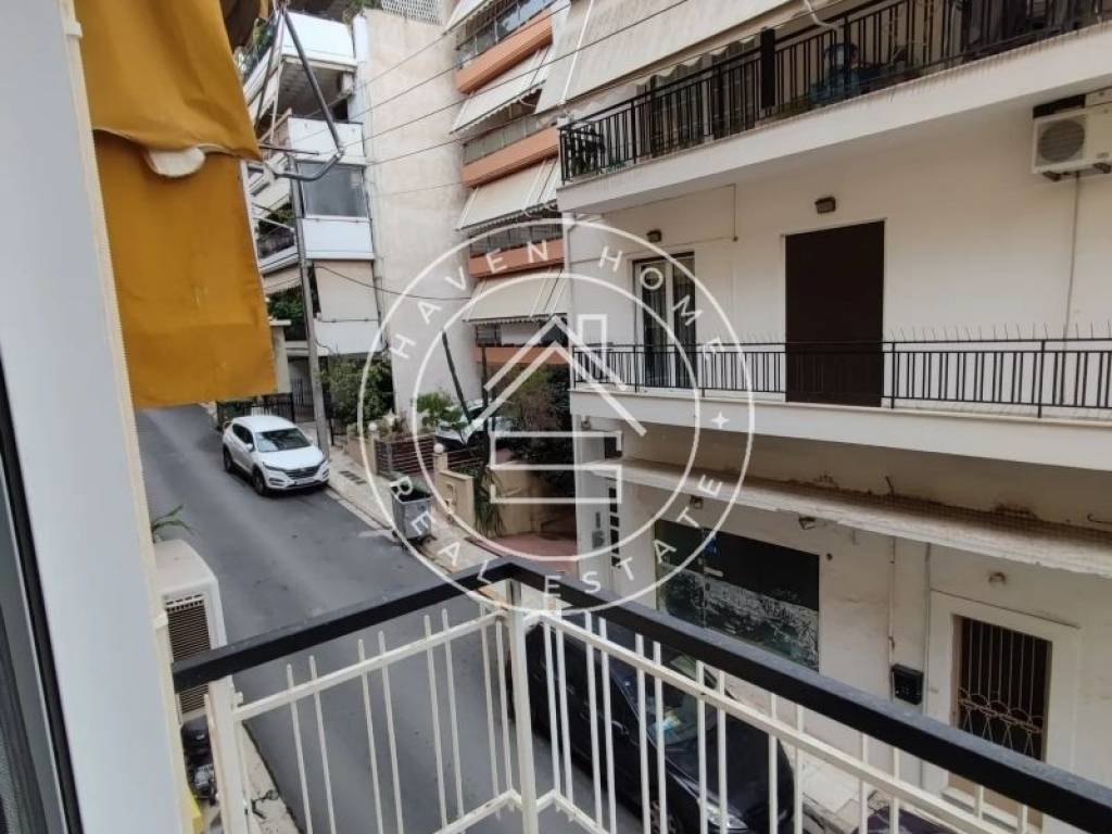 Θέα από μπαλκόνι