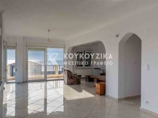 Σαλοκουζίνα