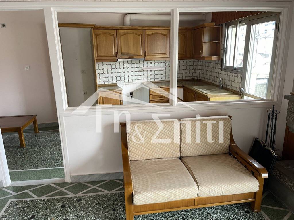 Σαλοκουζίνα