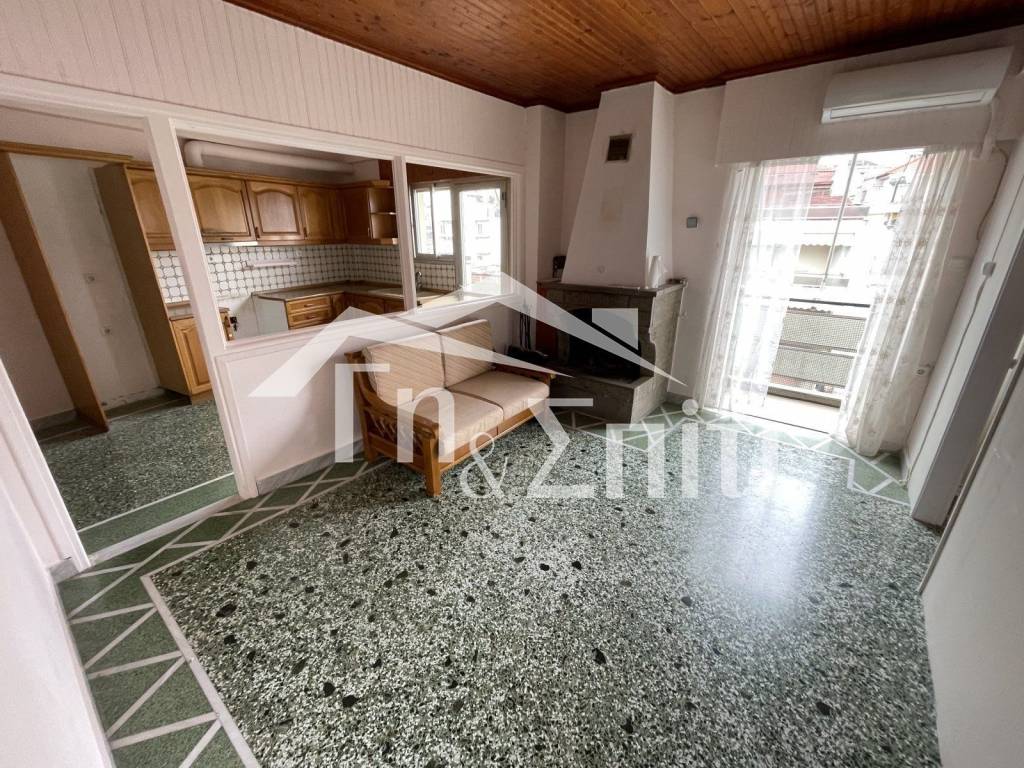 Σαλοκουζίνα