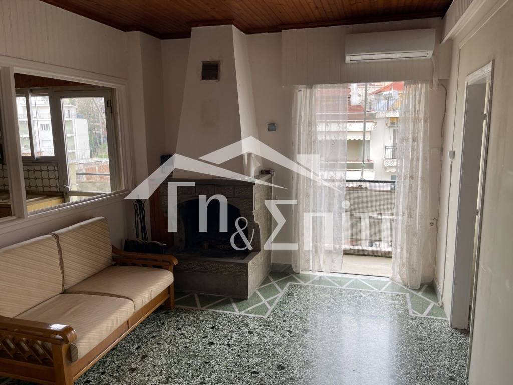 Σαλοκουζίνα