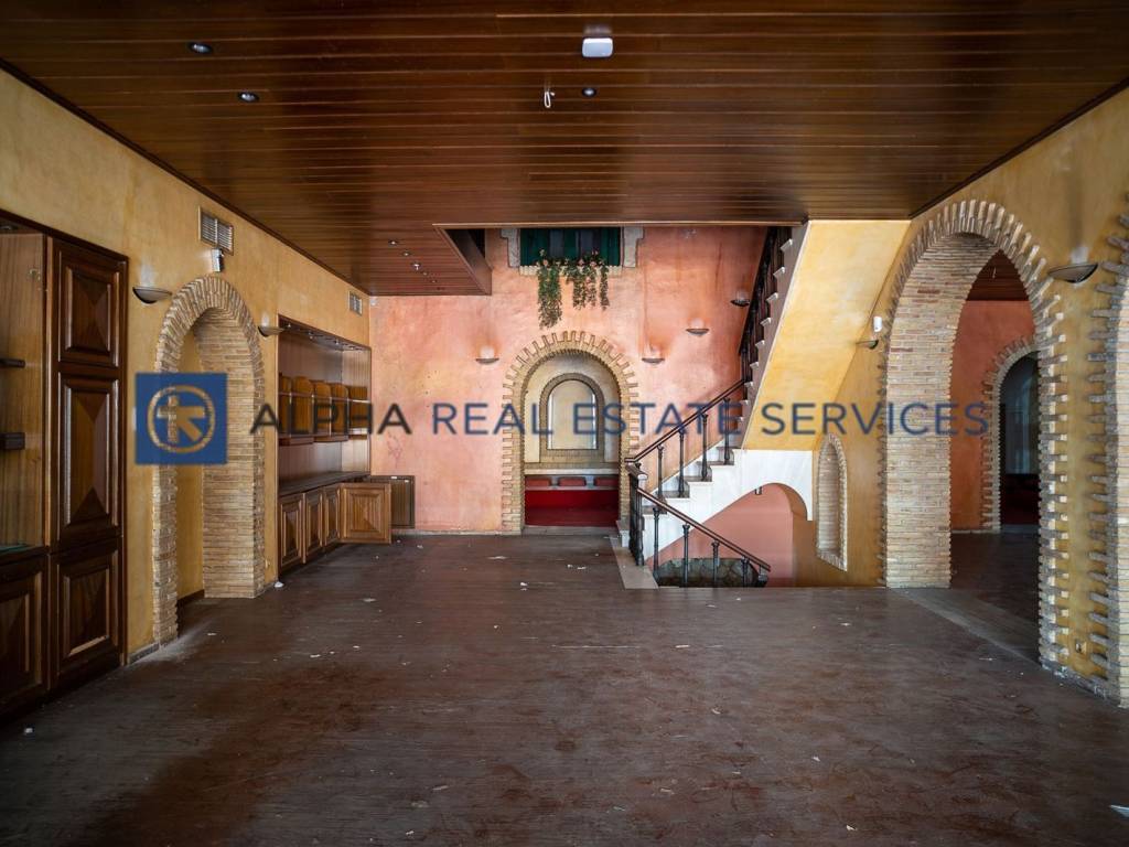 Εσωτερικοι χώροι