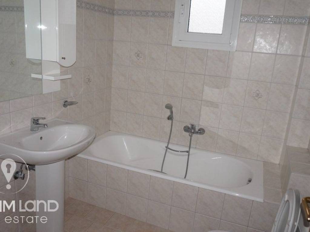 Forumland Real Estate, Mpanio