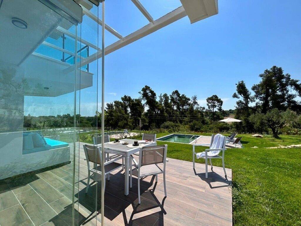 Detached - Grekodom 61172|917259