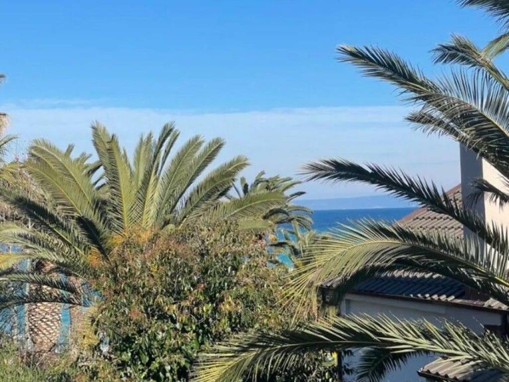 Apartment - Grekodom 62428|959350