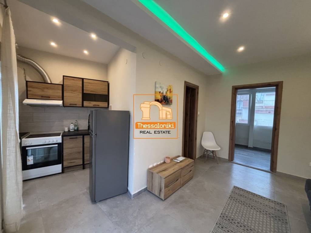 Άγιος Δημήτριος, Γκαρσονιέρα, 53 τ.μ.