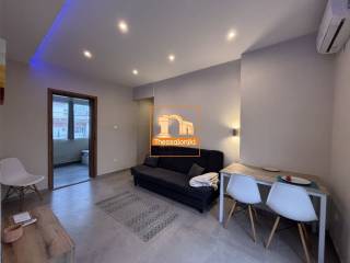 Άγιος Δημήτριος, Γκαρσονιέρα, 53 τ.μ.