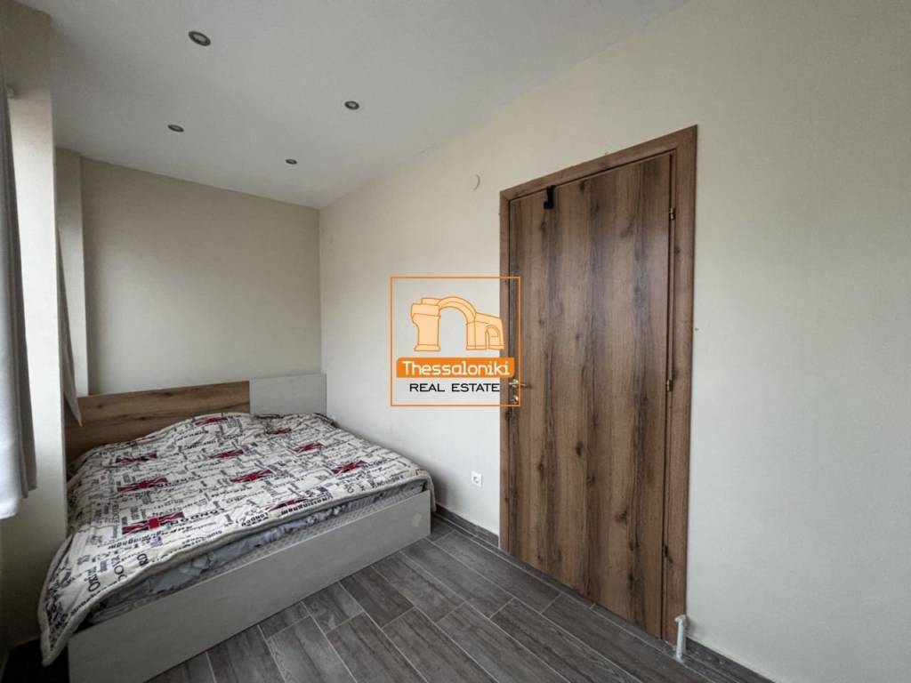 Άγιος Δημήτριος, Γκαρσονιέρα, 53 τ.μ.